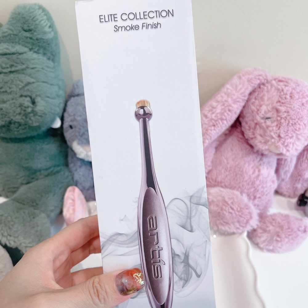 Artis ELITE CIRCLE 1R brush /NWB